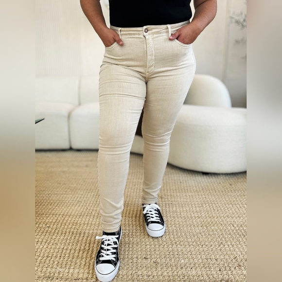 Judy Blue Tummy Control Garment Dyed Skinny Fit Jeans Bone Cream Various Plus - Picture 6 of 11